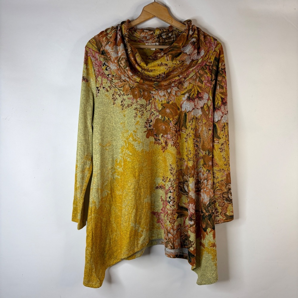 One World Tunic Women 1X Yellow Floral Cowl Neck Sharkbite Hem Long Sleeve Top